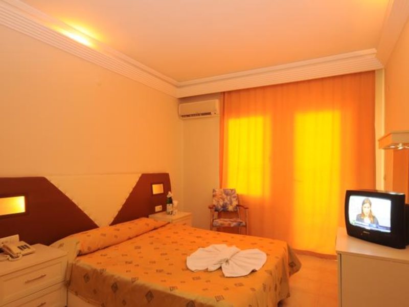 Emir Fosse Beach 74108