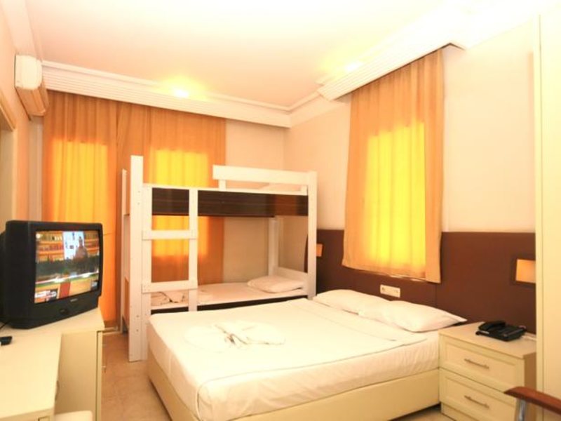 Emir Fosse Beach 74117