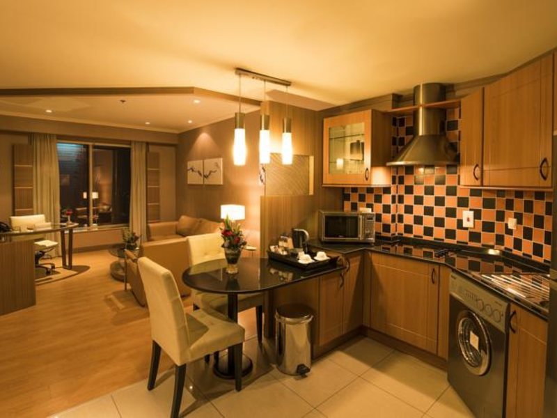 Emirates Grand Hotel 132218