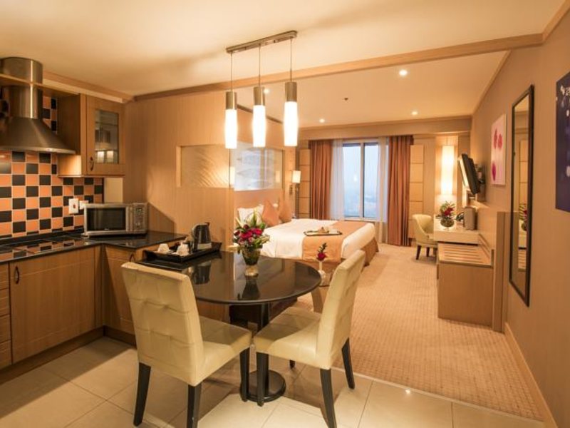 Emirates Grand Hotel 132223