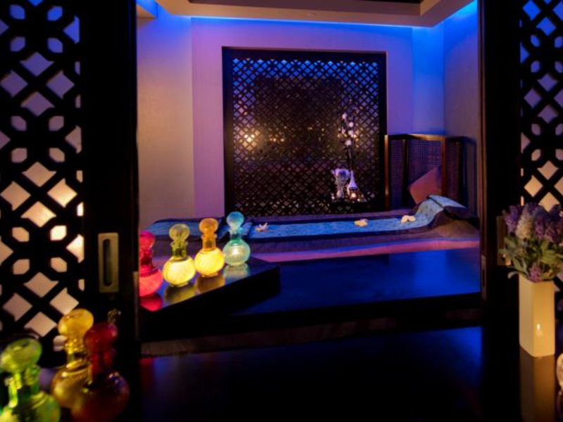 Emirates Grand Hotel 132228