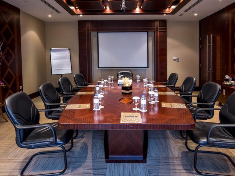 Emirates Grand Hotel 132238