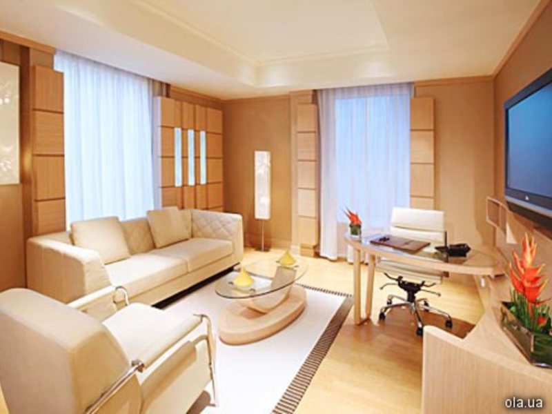 Emirates Grand (ех 15100