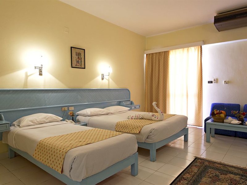 Empire Hotel (ex 129714