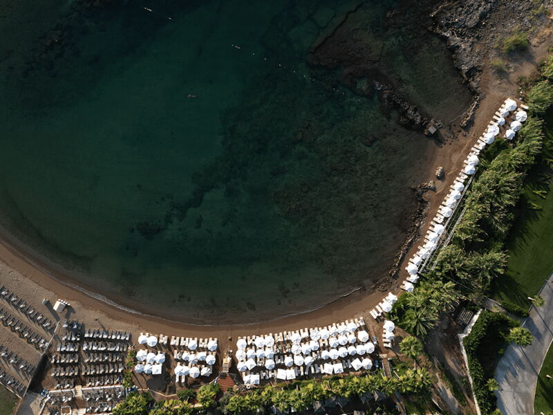 Eos Beach Resort 327375