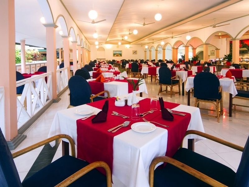 Equator Village 134679