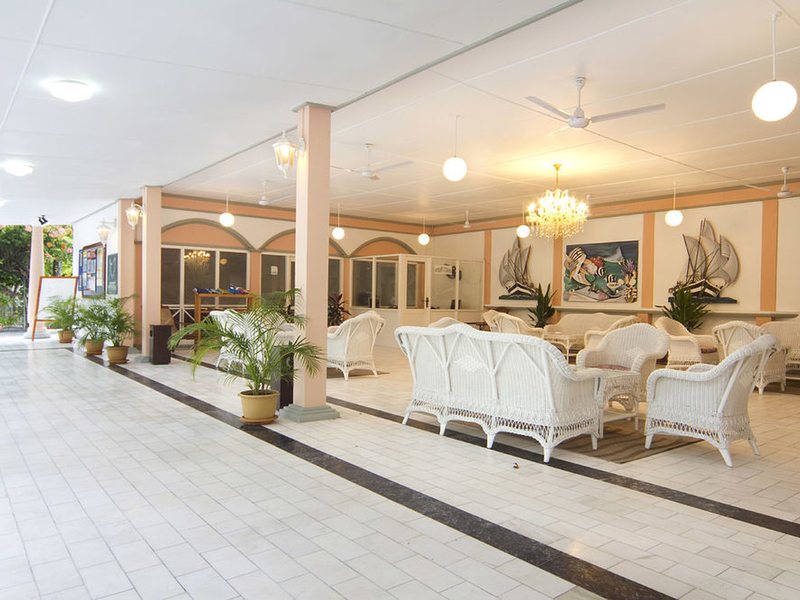 Equator Village 134685