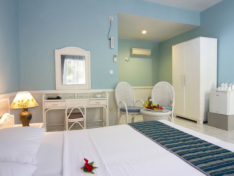 Equator Village 134699