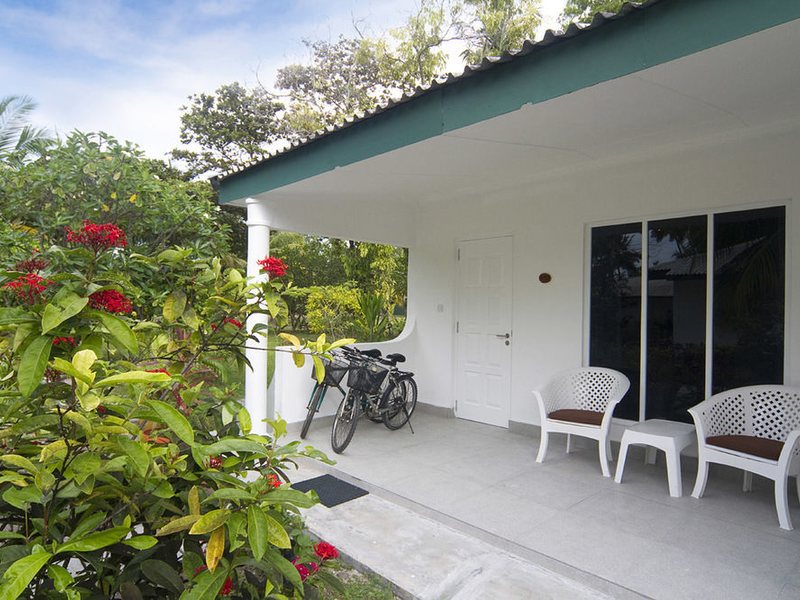 Equator Village 134700