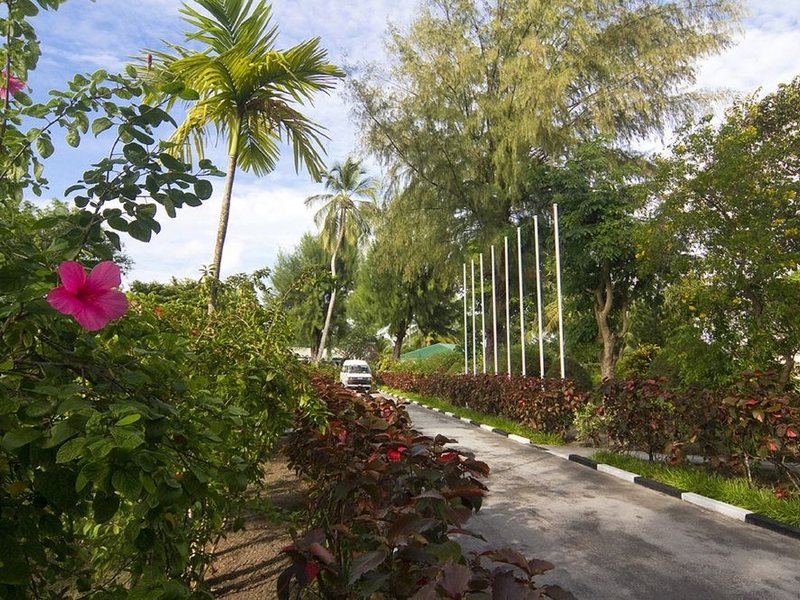 Equator Village 134711