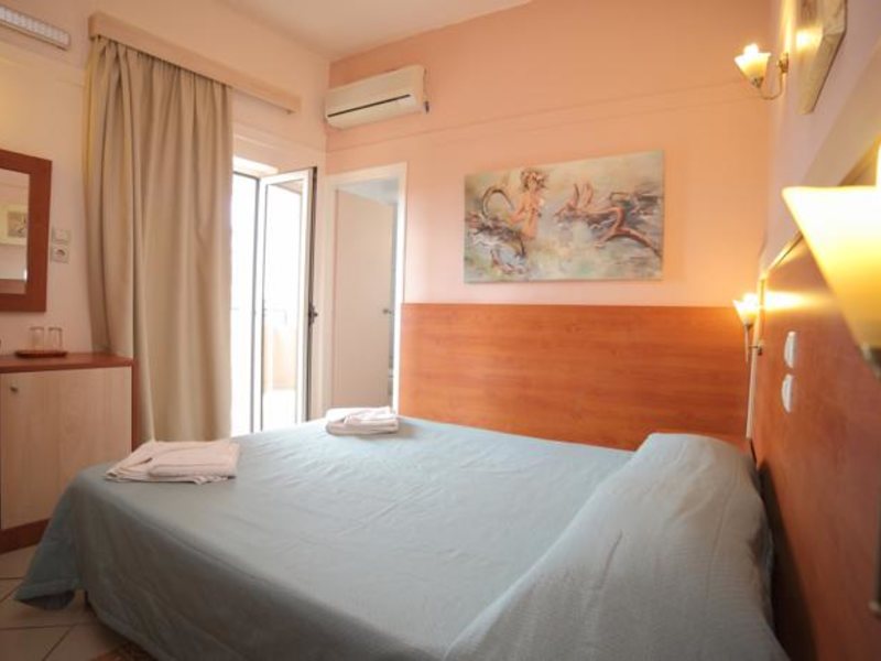 Erato Hotel 76868