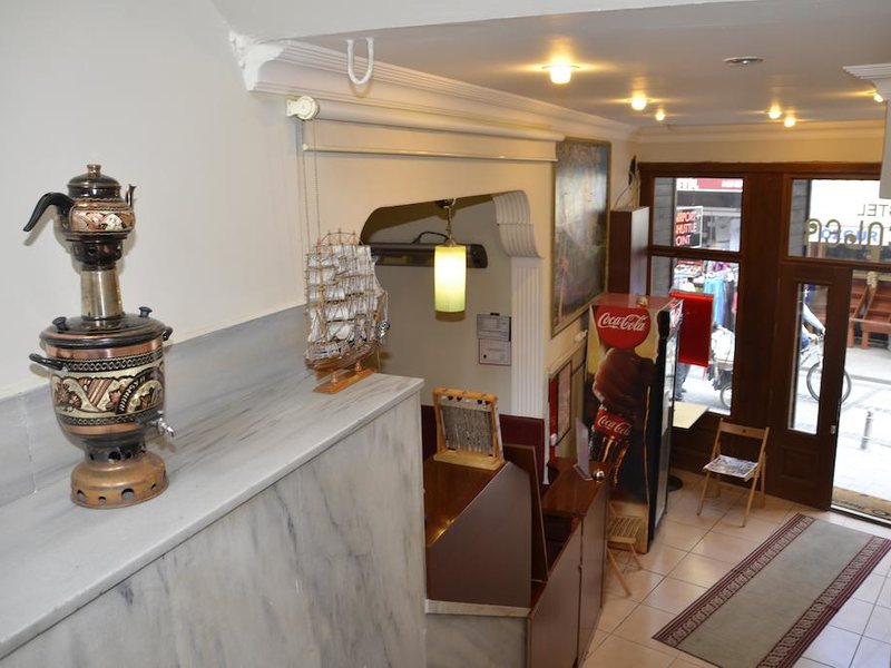 Erenler Hotel & Hostel  279815