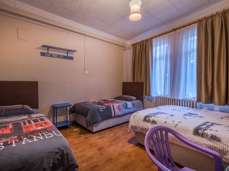 Erenler Hotel & Hostel  279822