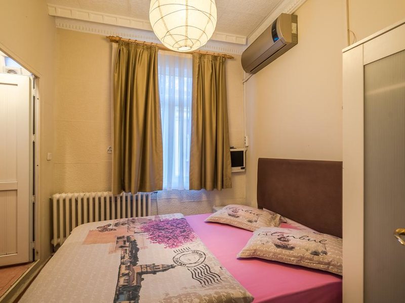 Erenler Hotel & Hostel  279828