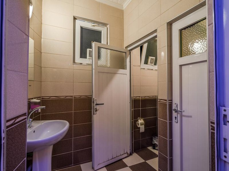 Erenler Hotel & Hostel  279835