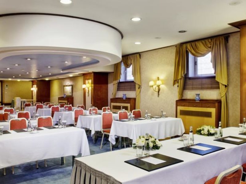 Eresin Crown Hotel 74173