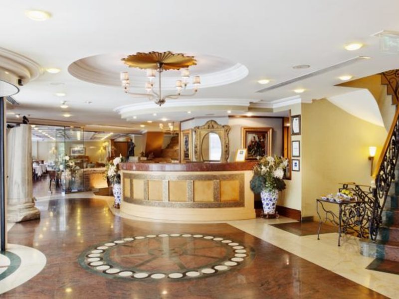 Eresin Crown Hotel 74187