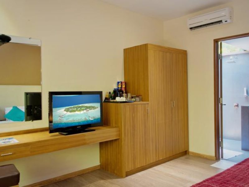 Eri Maldives (ex 134740