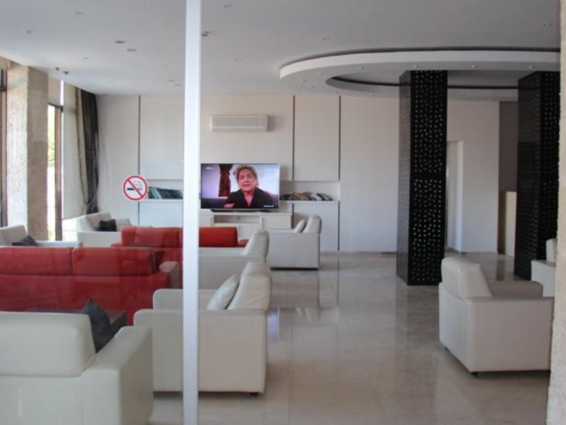 Esat Hotel (ex 99351