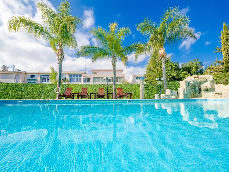 Estella Hotel Apartments 205458