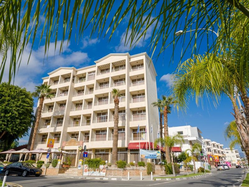 Estella Hotel Apartments 205461