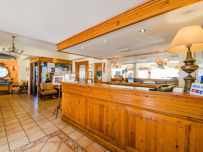 Estella Hotel Apartments 205464