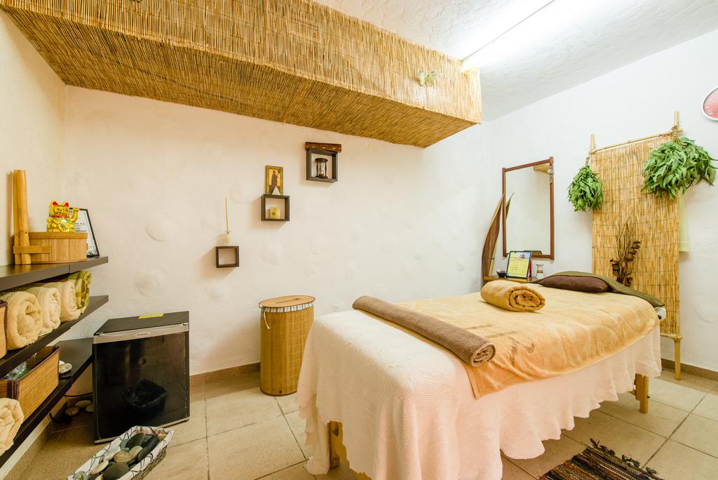 Estella Hotel Apartments 2* Кіпр Ola Travel