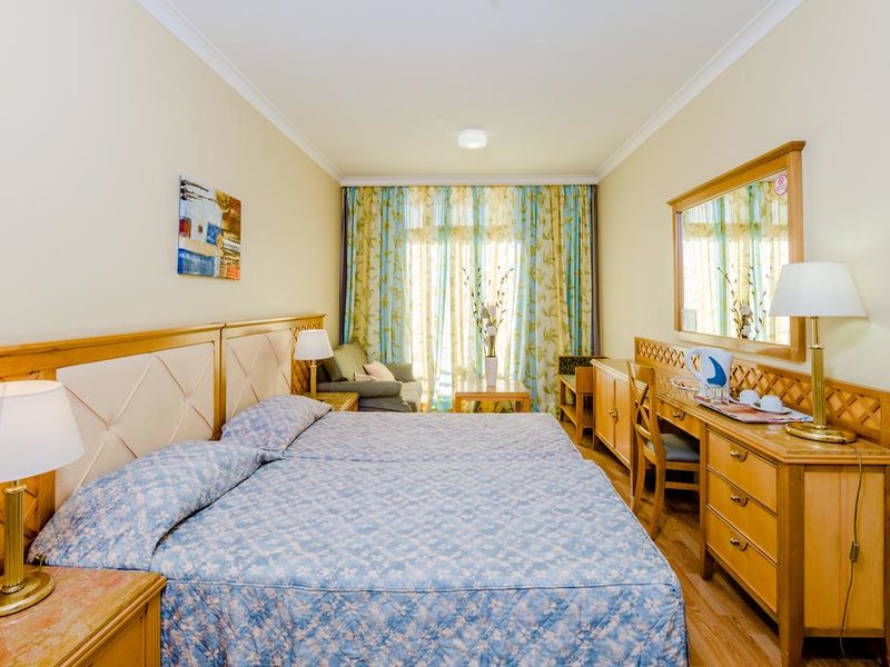 Estella Hotel Apartments 205467