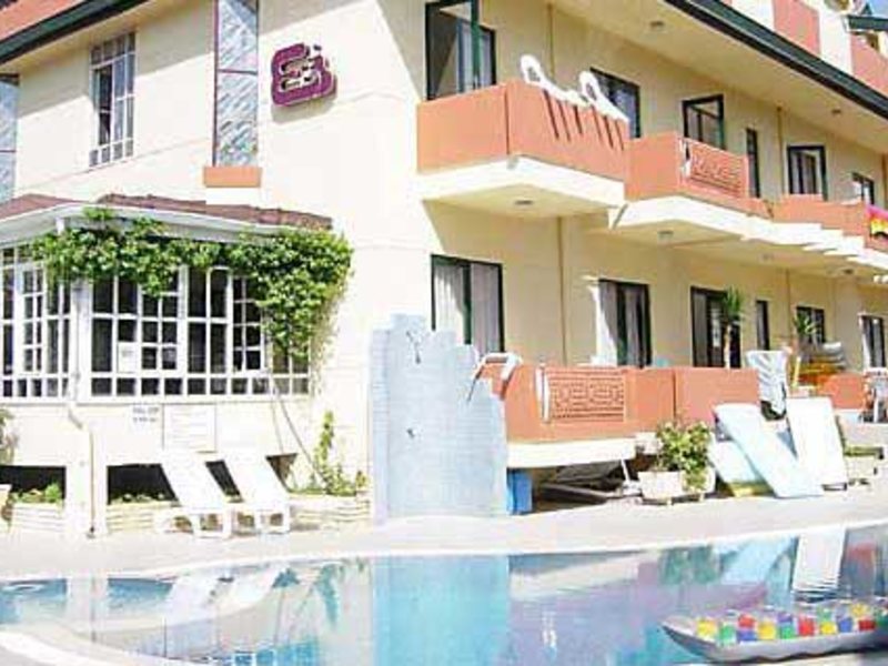 Etenna Hotel 28680