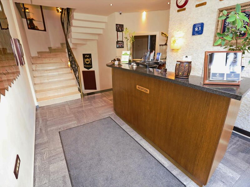 Eternity Boutique Hotel 304178