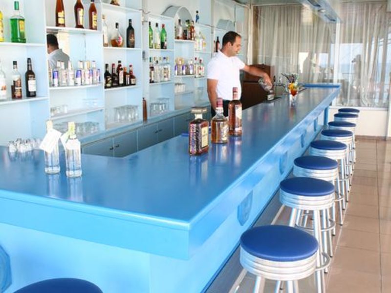 Evelyn Beach Hotel 250057