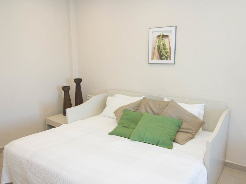 Eviana Beach Hotel 258824