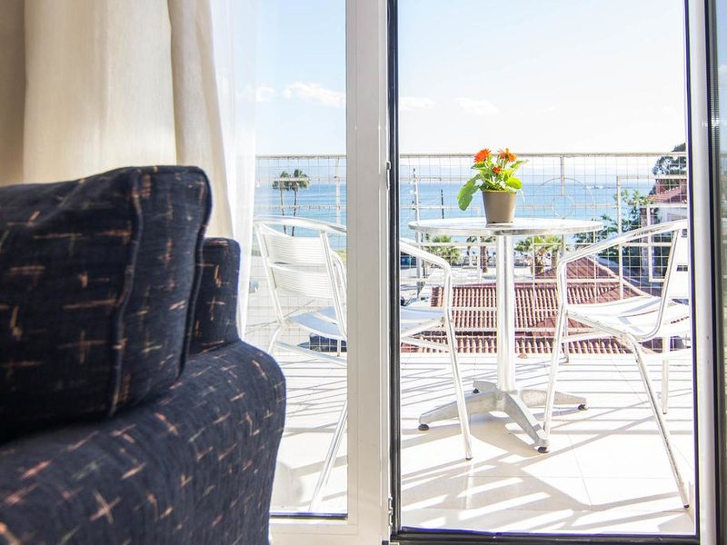 Eviana Beach Hotel 258845