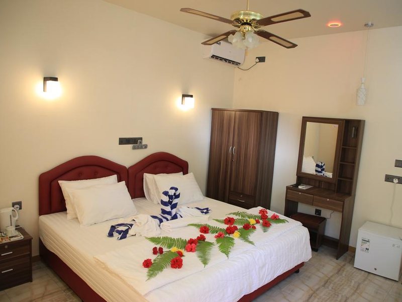 Evila Inn Thoddoo 324846