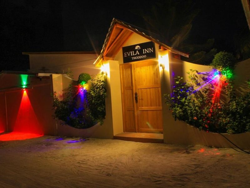 Evila Inn Thoddoo 324847