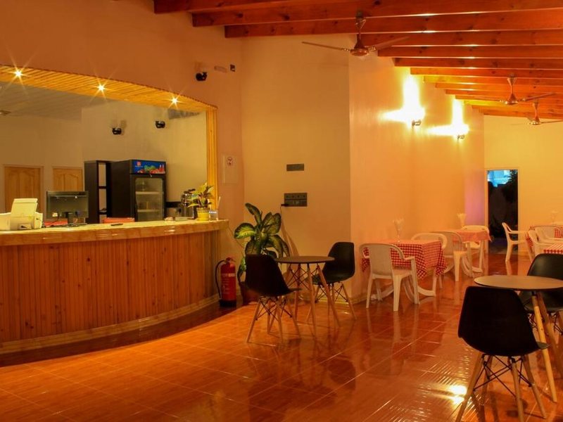 Evila Inn Thoddoo 324848