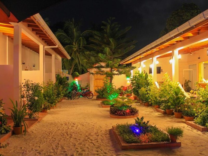 Evila Inn Thoddoo 324849