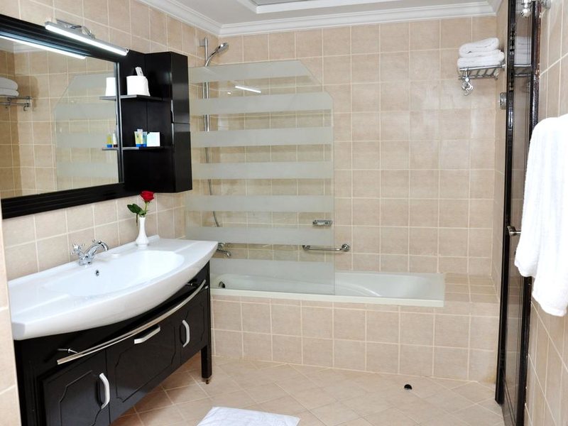 Ewan Ajman Suites Hotel (Ewan Ajman Hotel Apartments) 191785