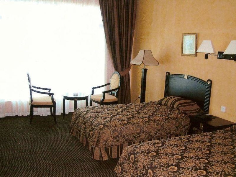Ewan Hotel Sharjah 46338