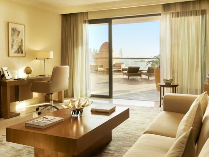 Fairmont The Palm 54298