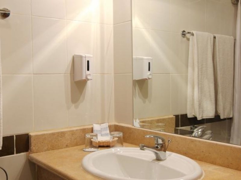 Falcon Naama Star 123768