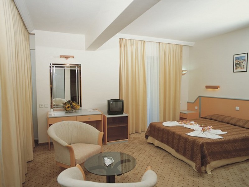 Fame Residence Annex 74351