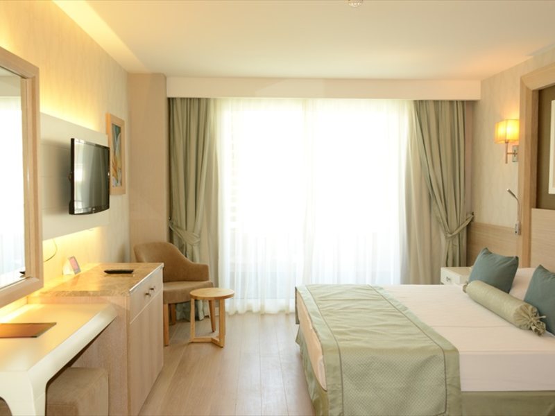 Fame Residence Goynuk 74402