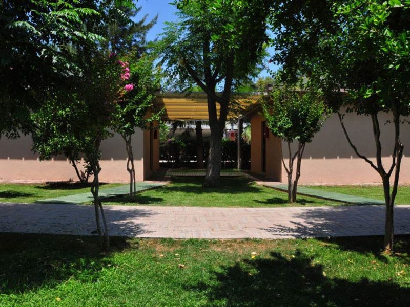 Fame Residence Goynuk 74426