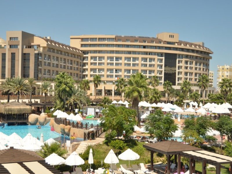 Fame Residence Lara 74493