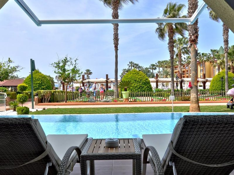 Family Life Pascha Bay 65150