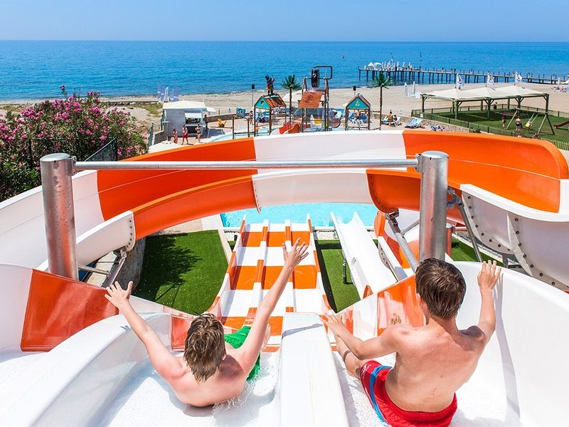 Family Life Pascha Bay 65154