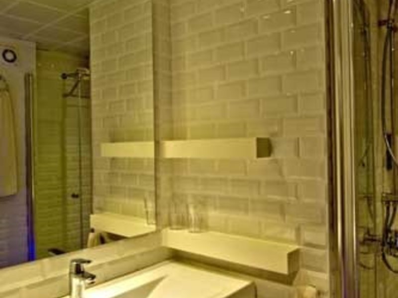 Family Life Pascha Bay 65156