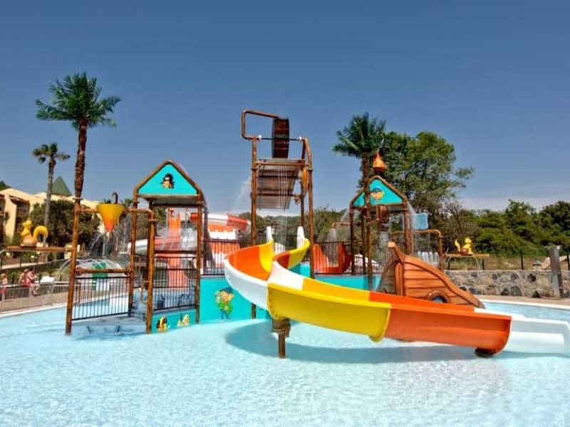 Family Life Pascha Bay 65157