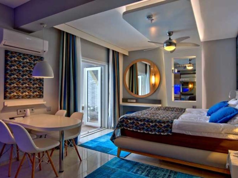 Family Life Pascha Bay 65169